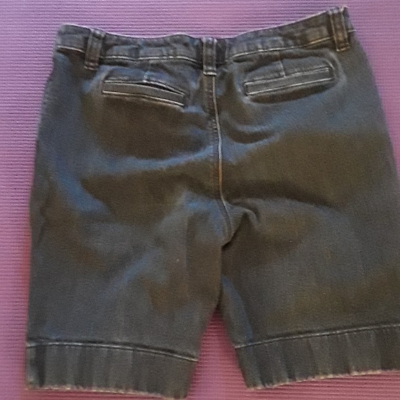 Shorts - Picture 2 of 2